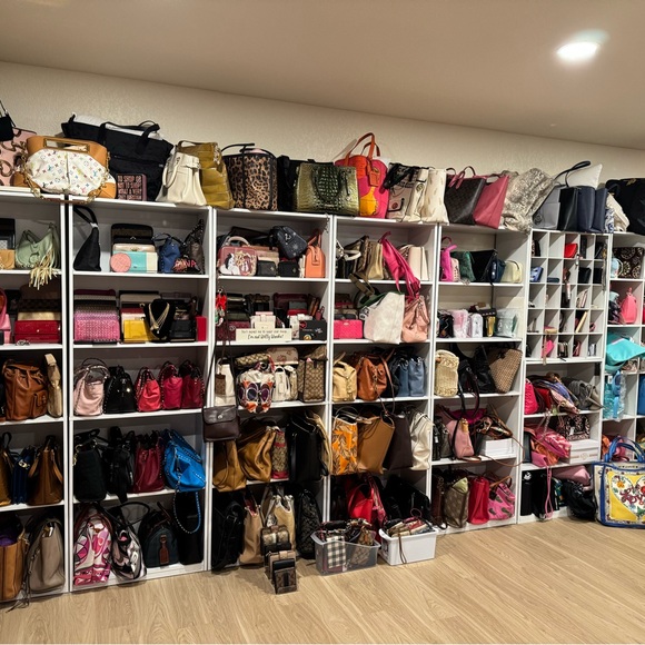 Nene’s Live Show Announcement - Like This Listing To Get Notified - Picture 4 of 17